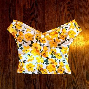 Off the Shoulder Top yellow floral